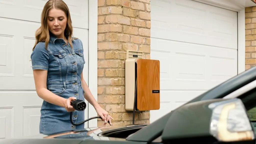 Karmo partners with AGL to expand flexible EV access